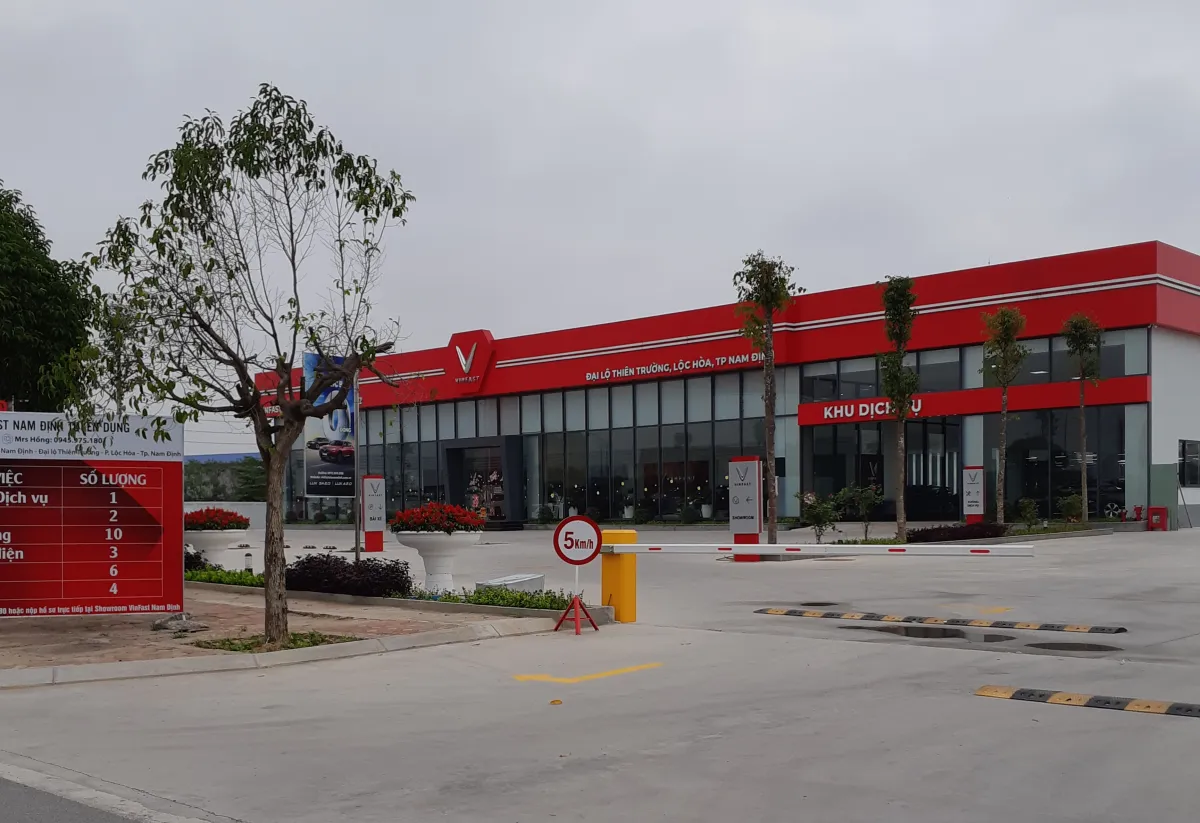 Chính sách bảo hành 10 năm VinFast - Cam kết vượt trội nhất thị trường xe Việt Nam