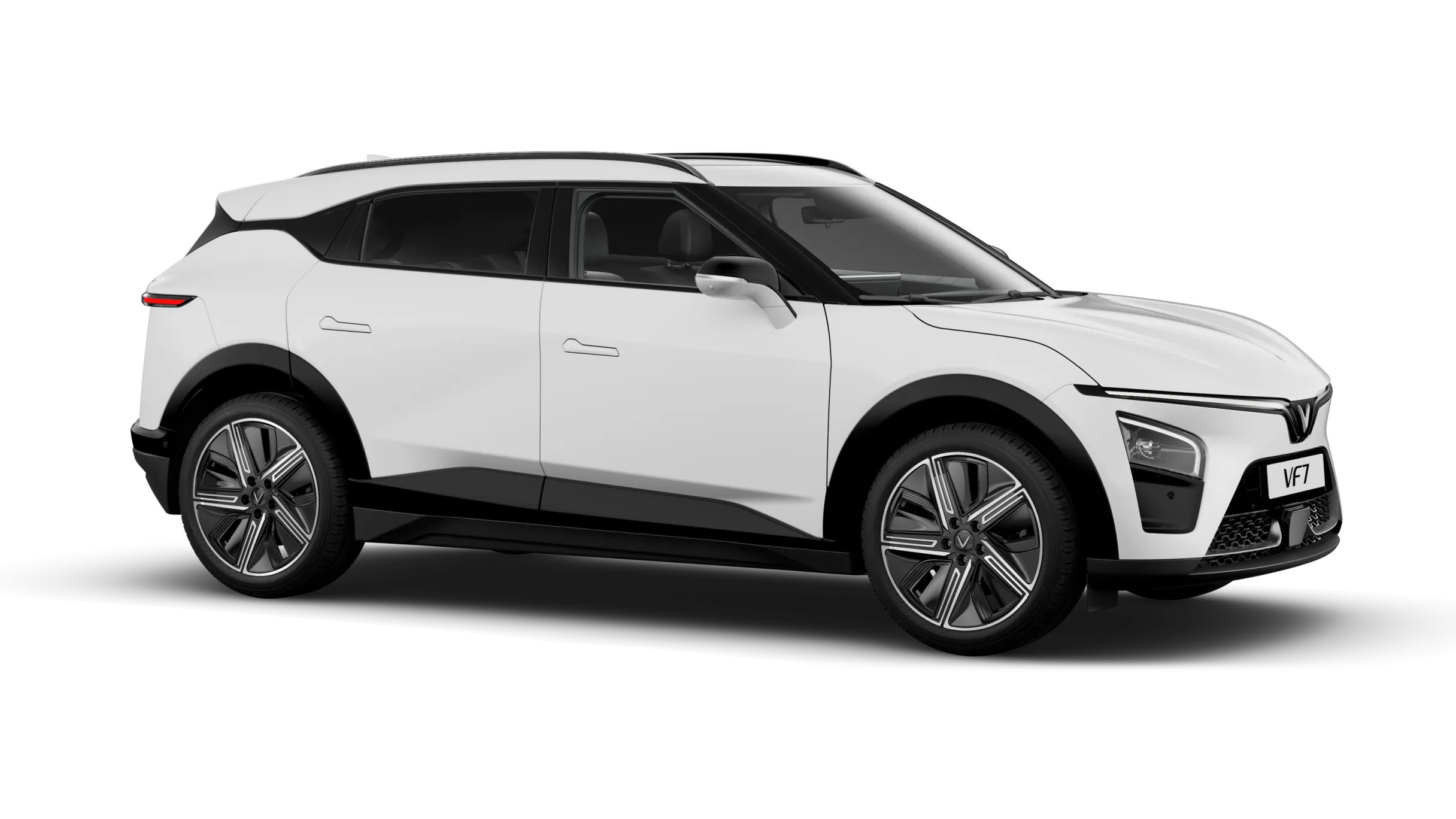 VinFast VF 7 - SUV cỡ D thể thao giá từ 767.040.000 đ, quãng đường 375 km